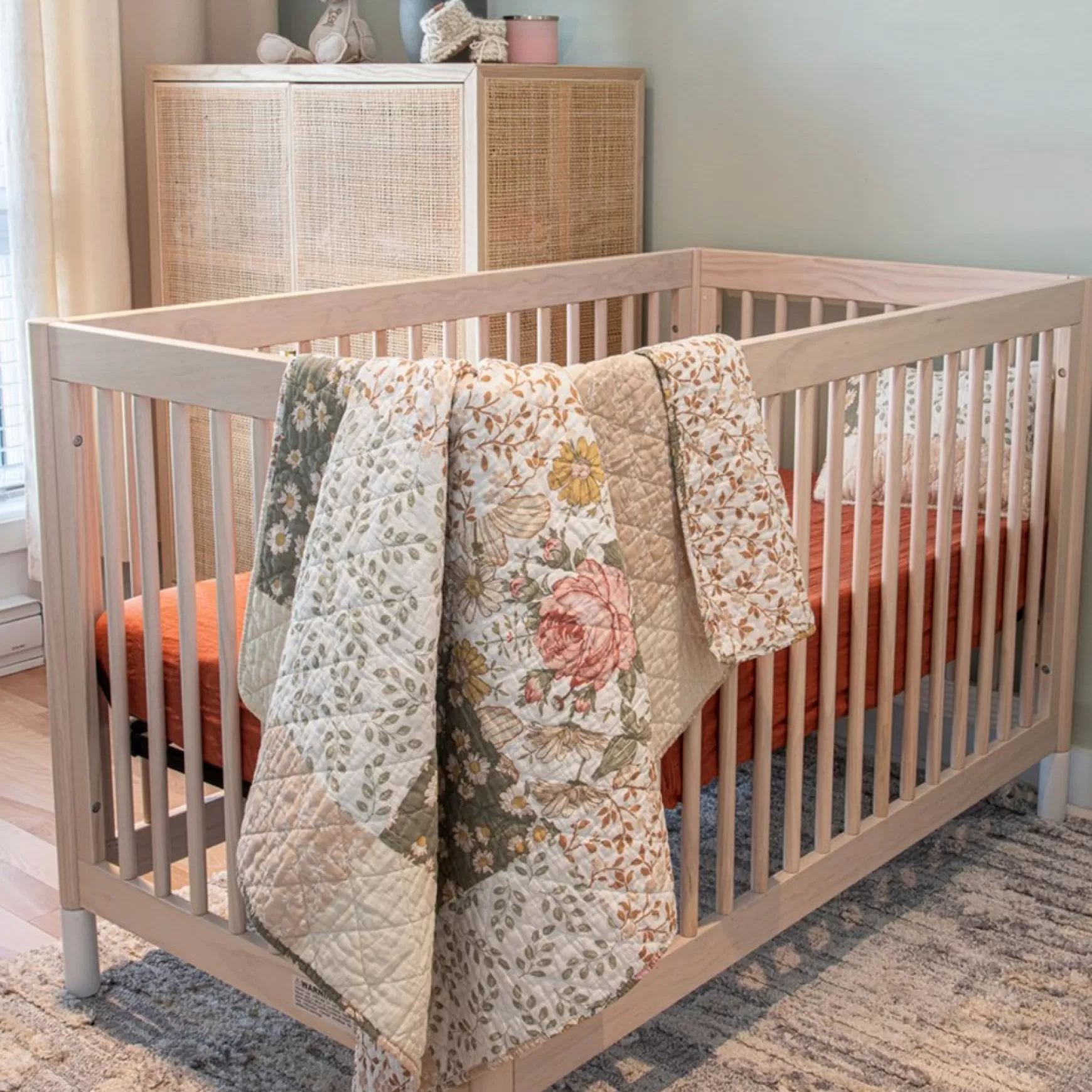 Bedding*Brunelli Baby Quilt - Agatha