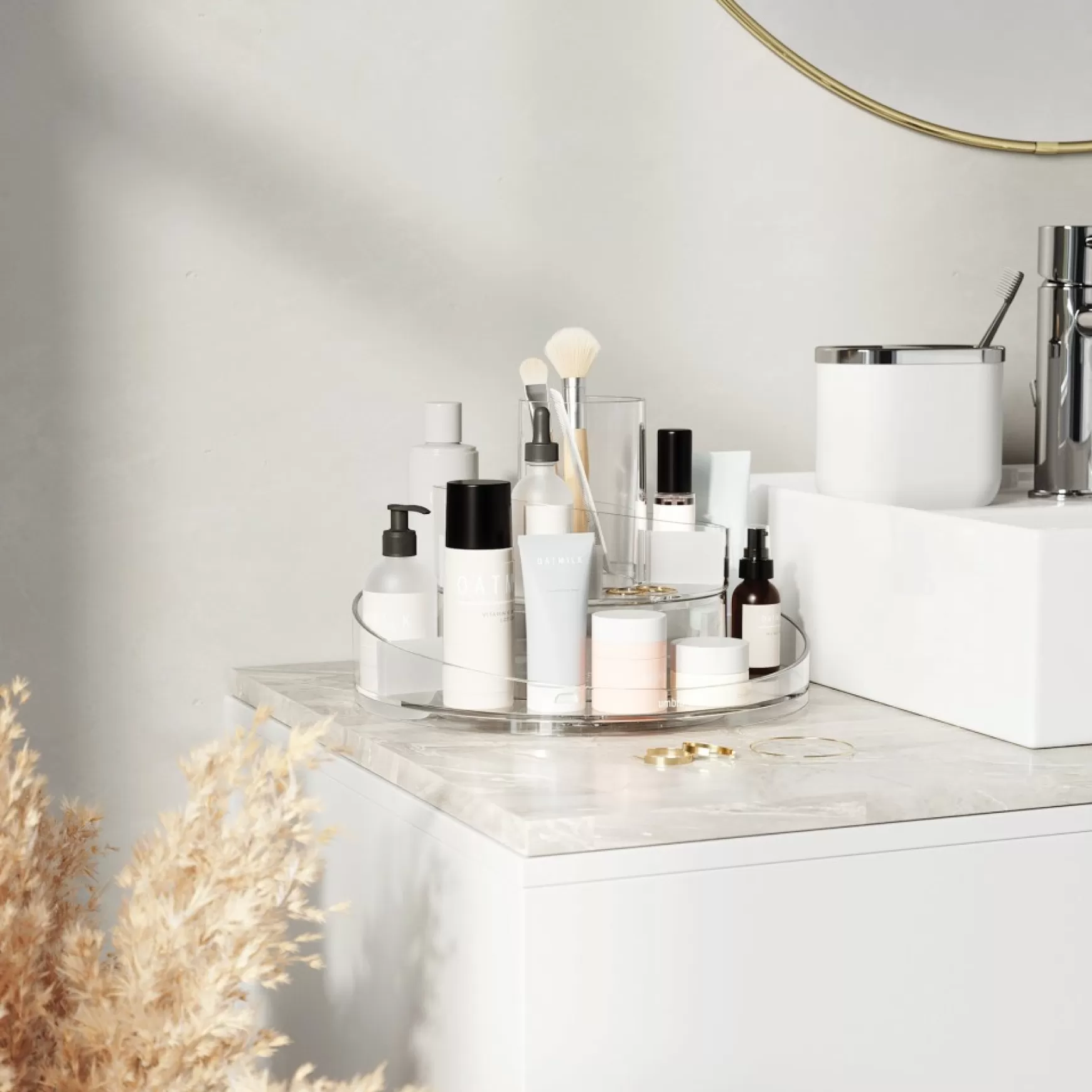 Bathroom*Umbra Cosmetic Organizer - Cascada