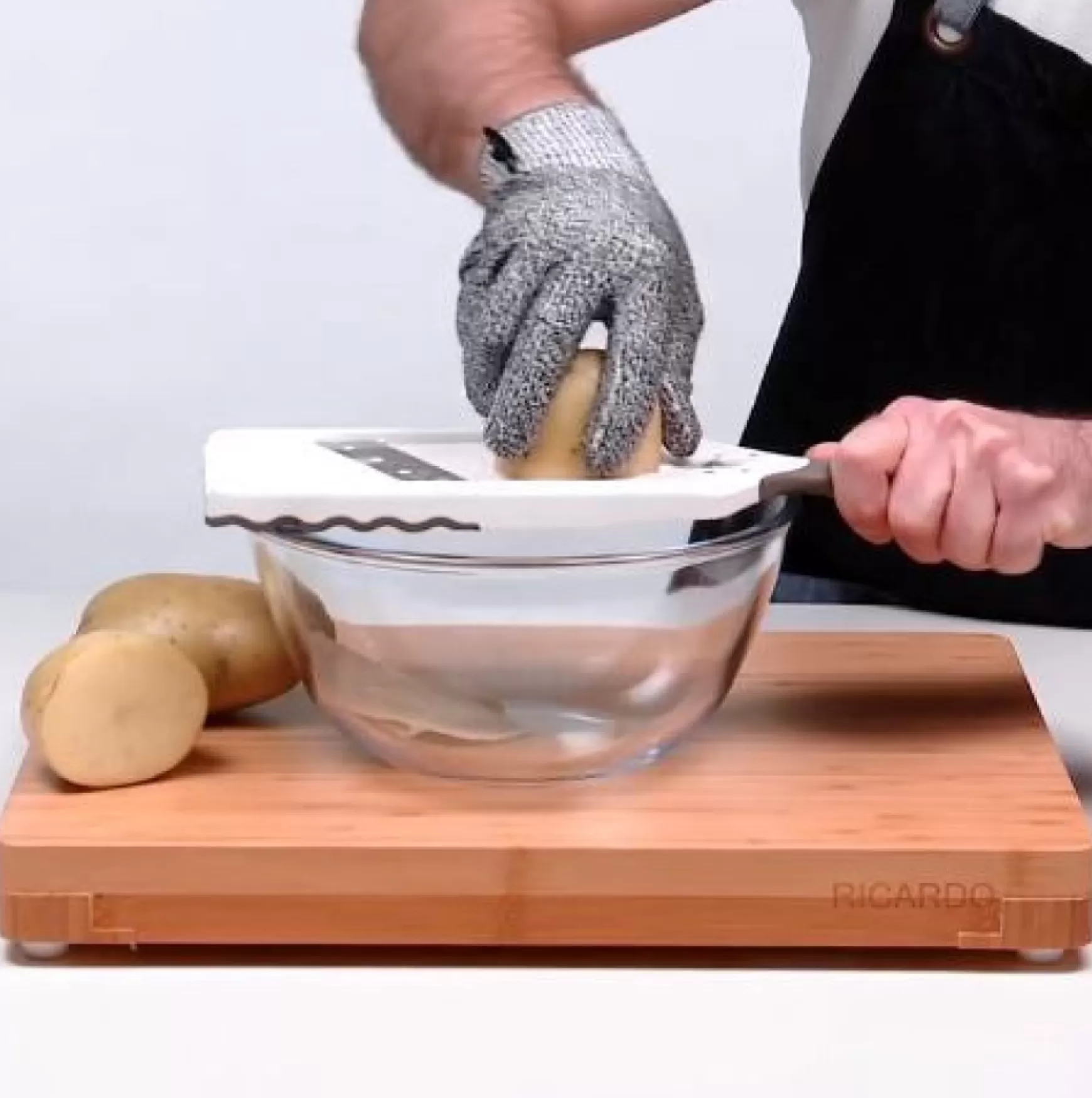 Preparation & Cooking*Ricardo Cut Resistant Glove