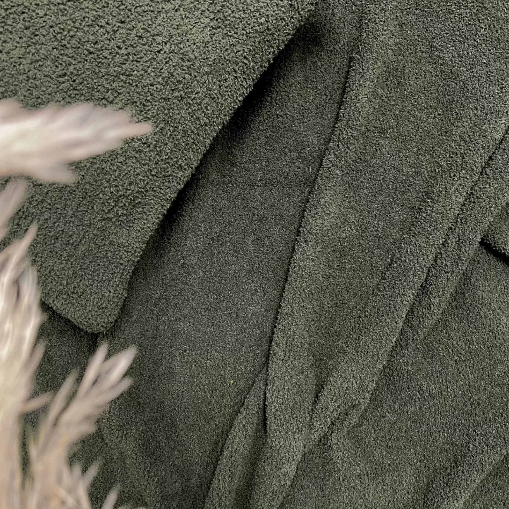 Throws*Agence K Deluxe Knitted Throw - Bottle Green