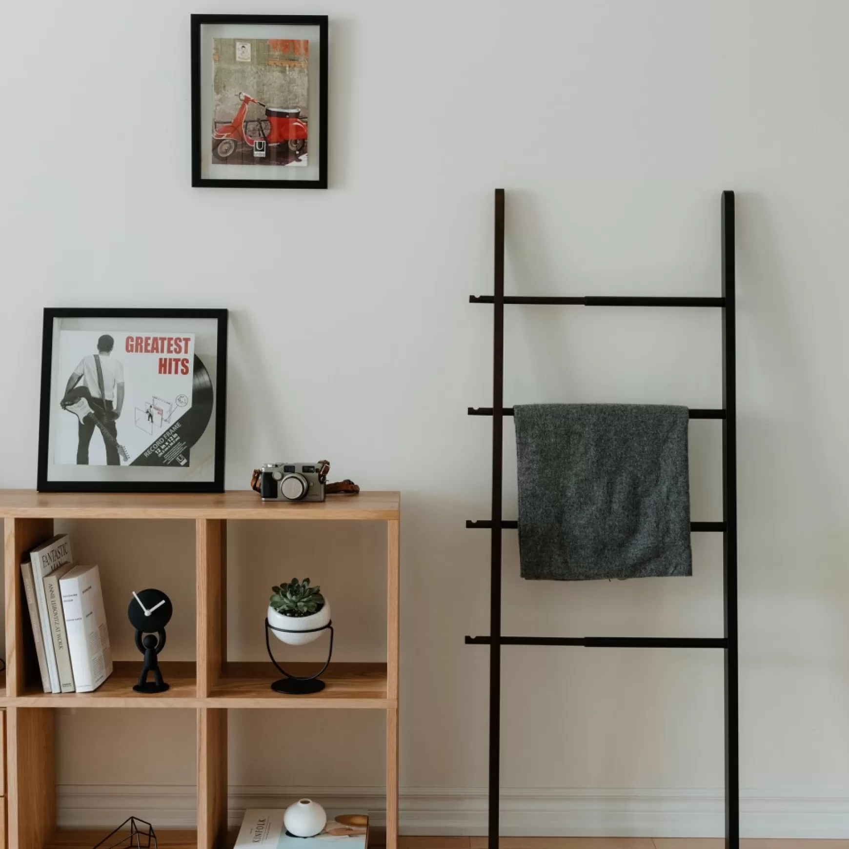 Plates & Wall Frames*Umbra Document Picture Frame