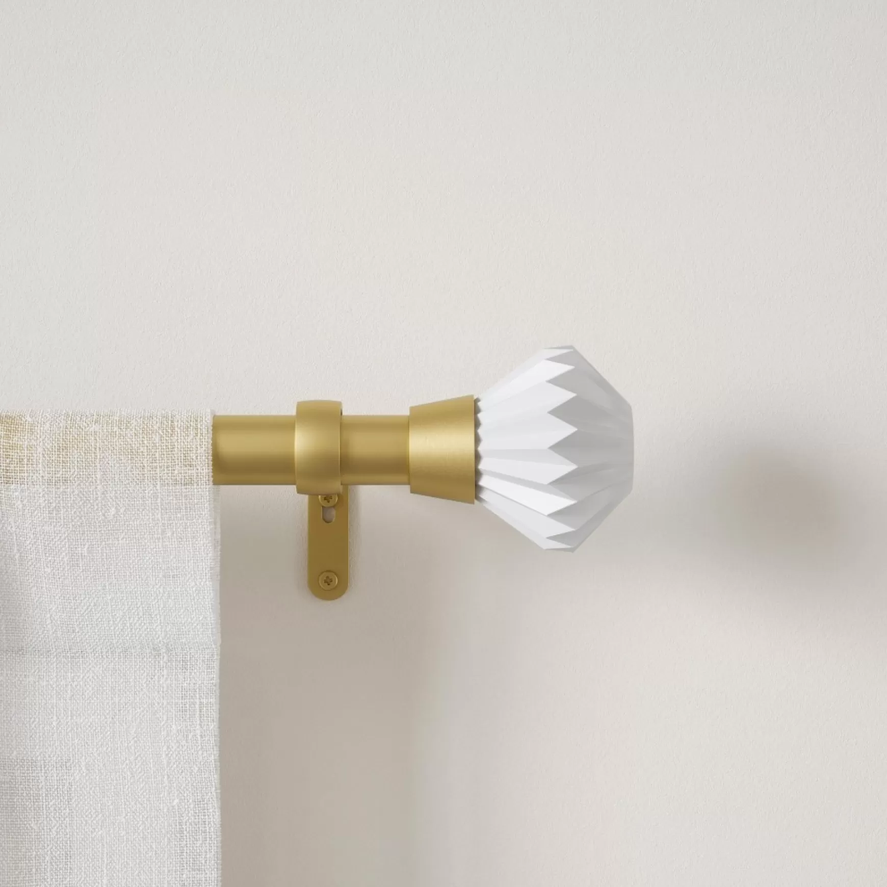 Poles & Curtains*Umbra Gold Curtain Rod - Pleat