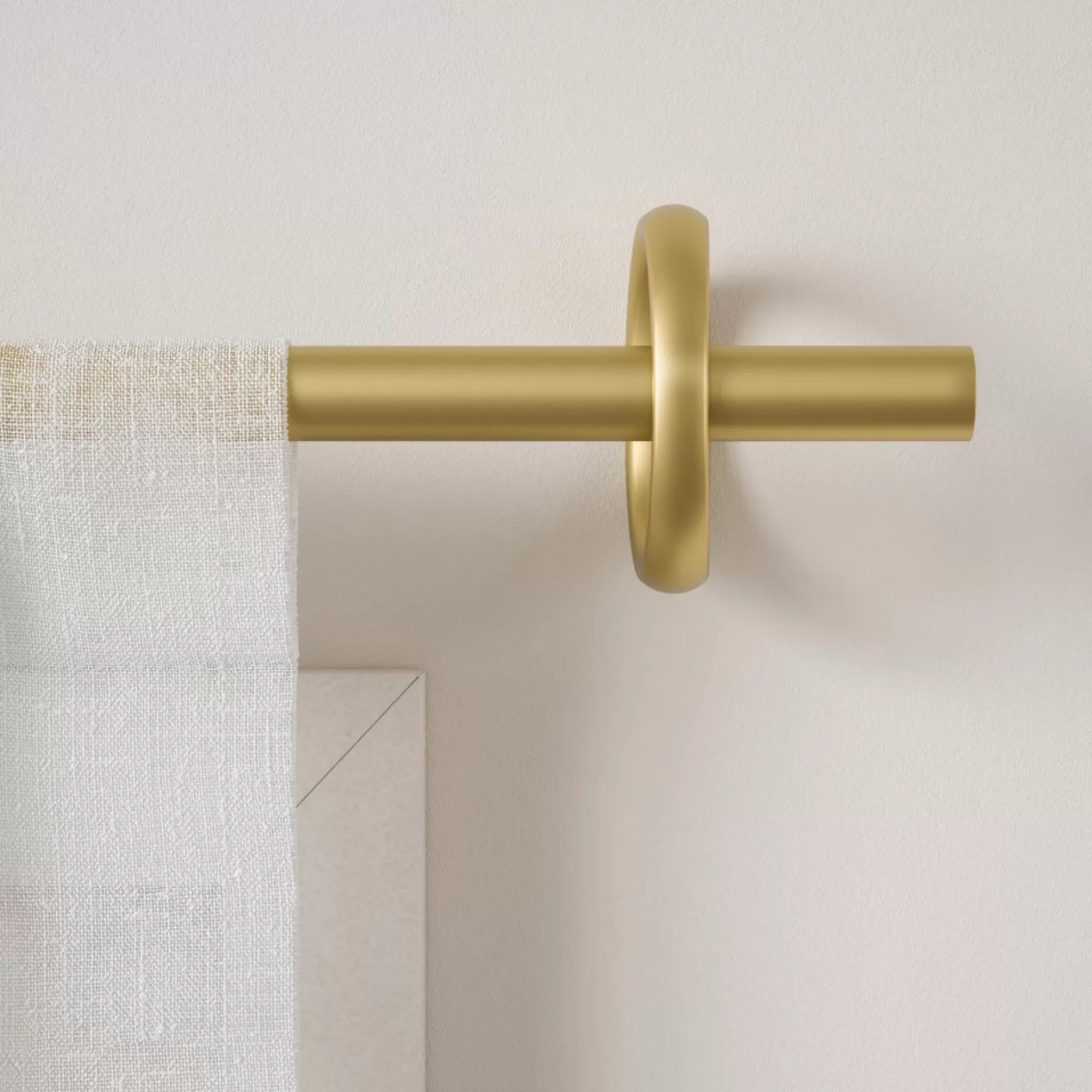 Poles & Curtains*Umbra Gold Curtain Rod - Ringlet