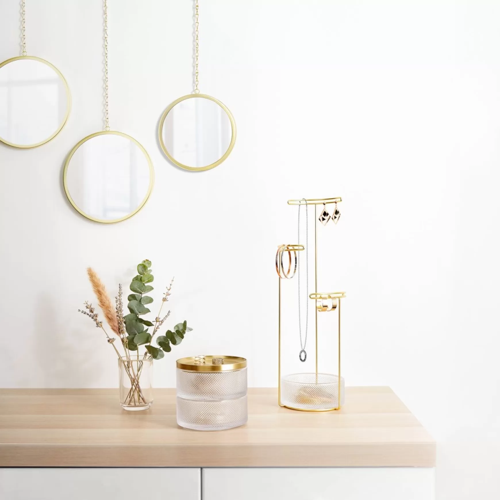 Jewelry Storage*Umbra Jewelry Stand - Tesora
