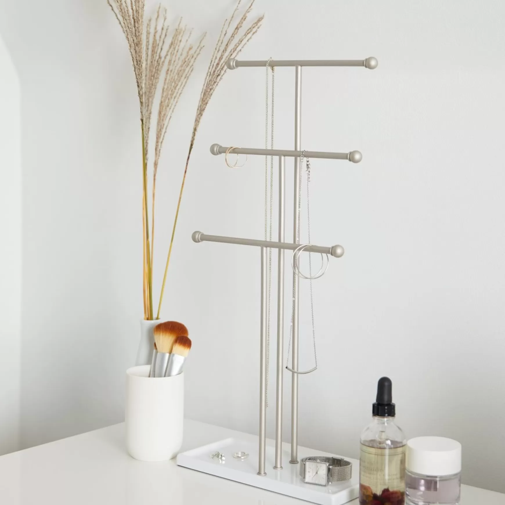 Jewelry Storage*Umbra Jewelry Stand - Trigem