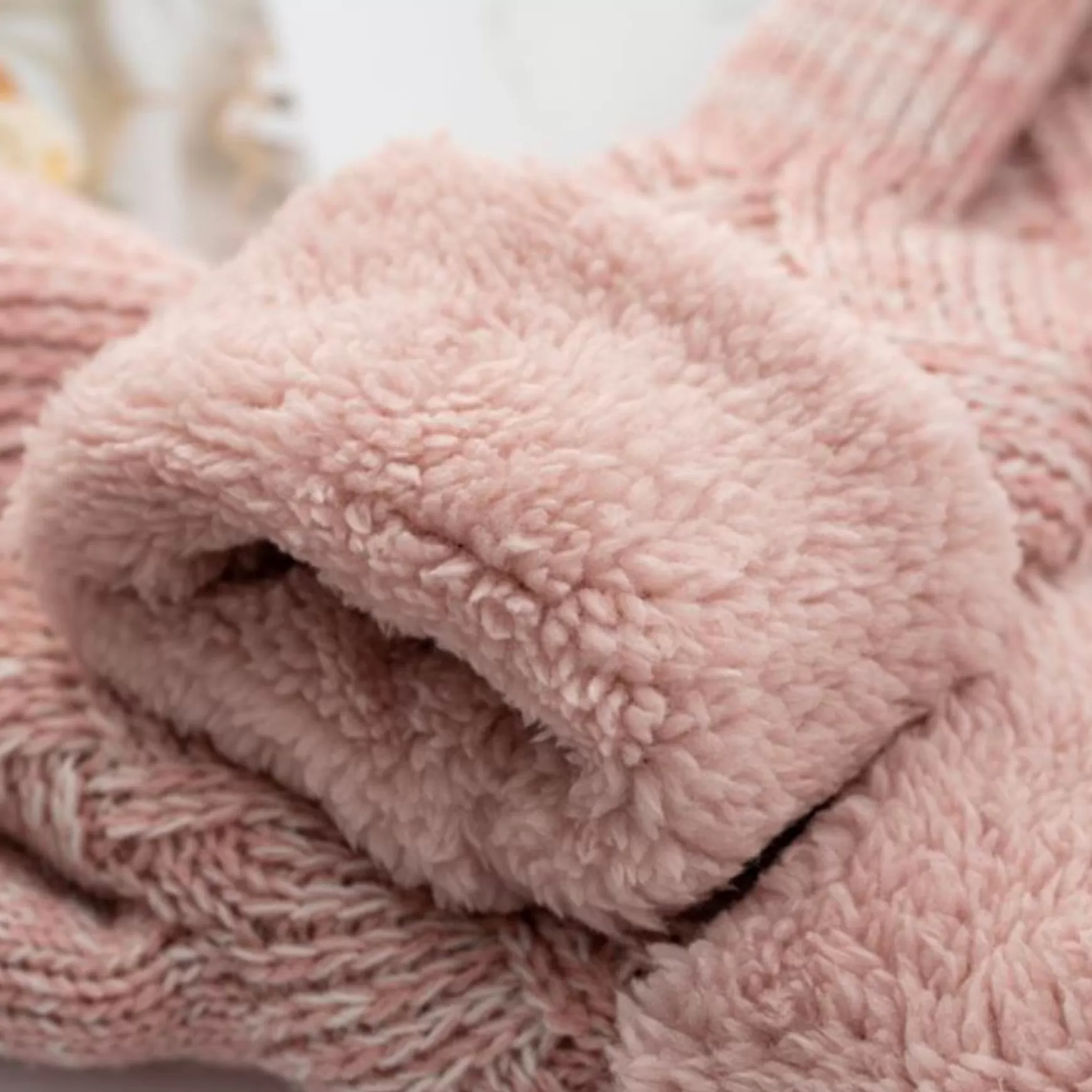 Scarves, Gloves & Hats*Pathz Knit Mittens - Pink