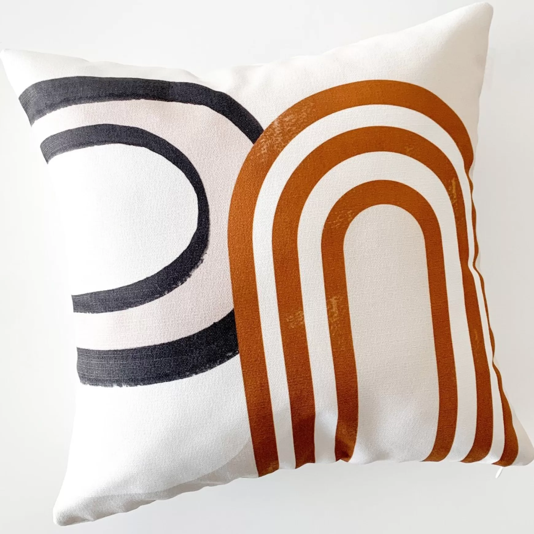 Cushions*Les textiles Patlin Kozy Cushion - Double Arches