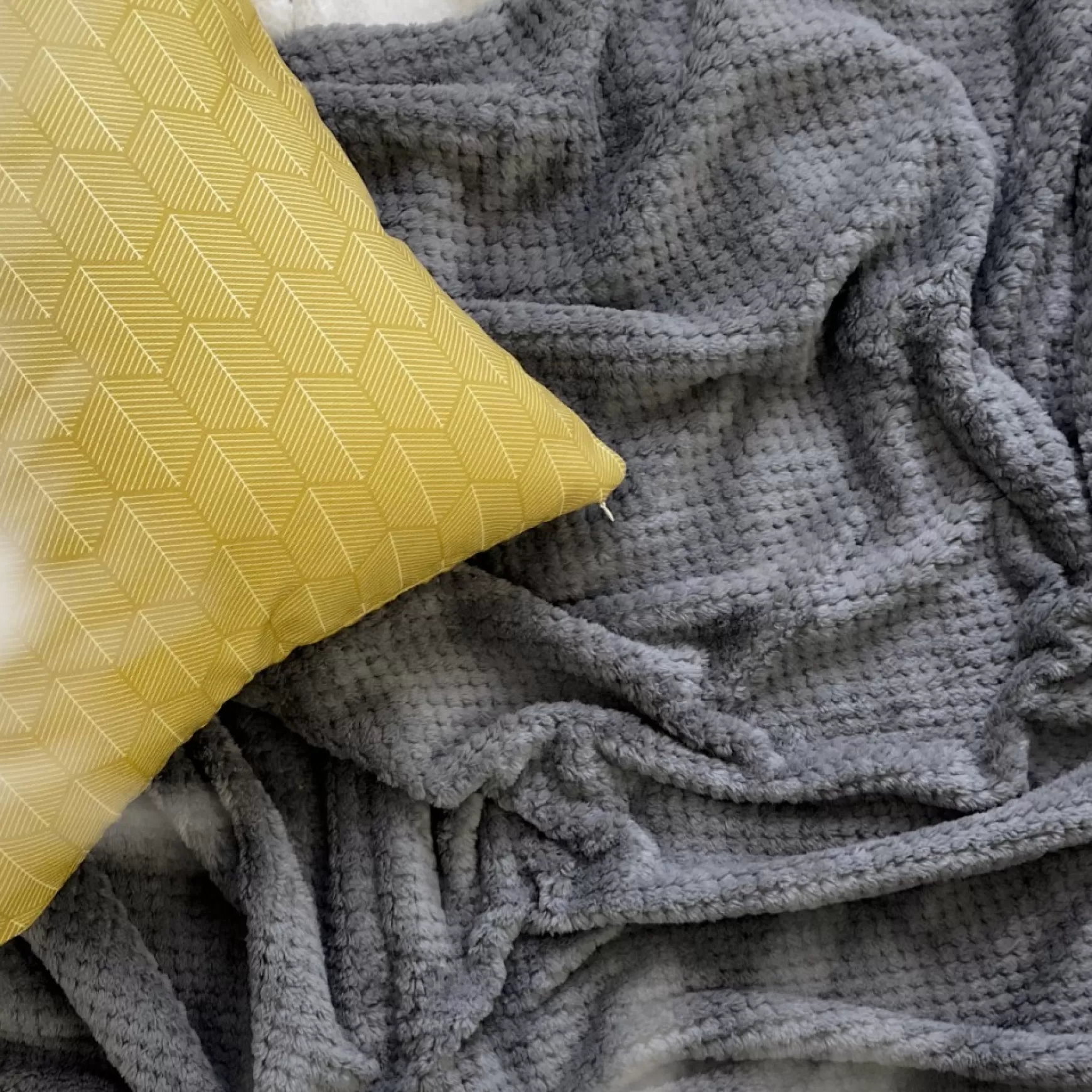 Throws*Agence K Kozy Textured Throw - Grey