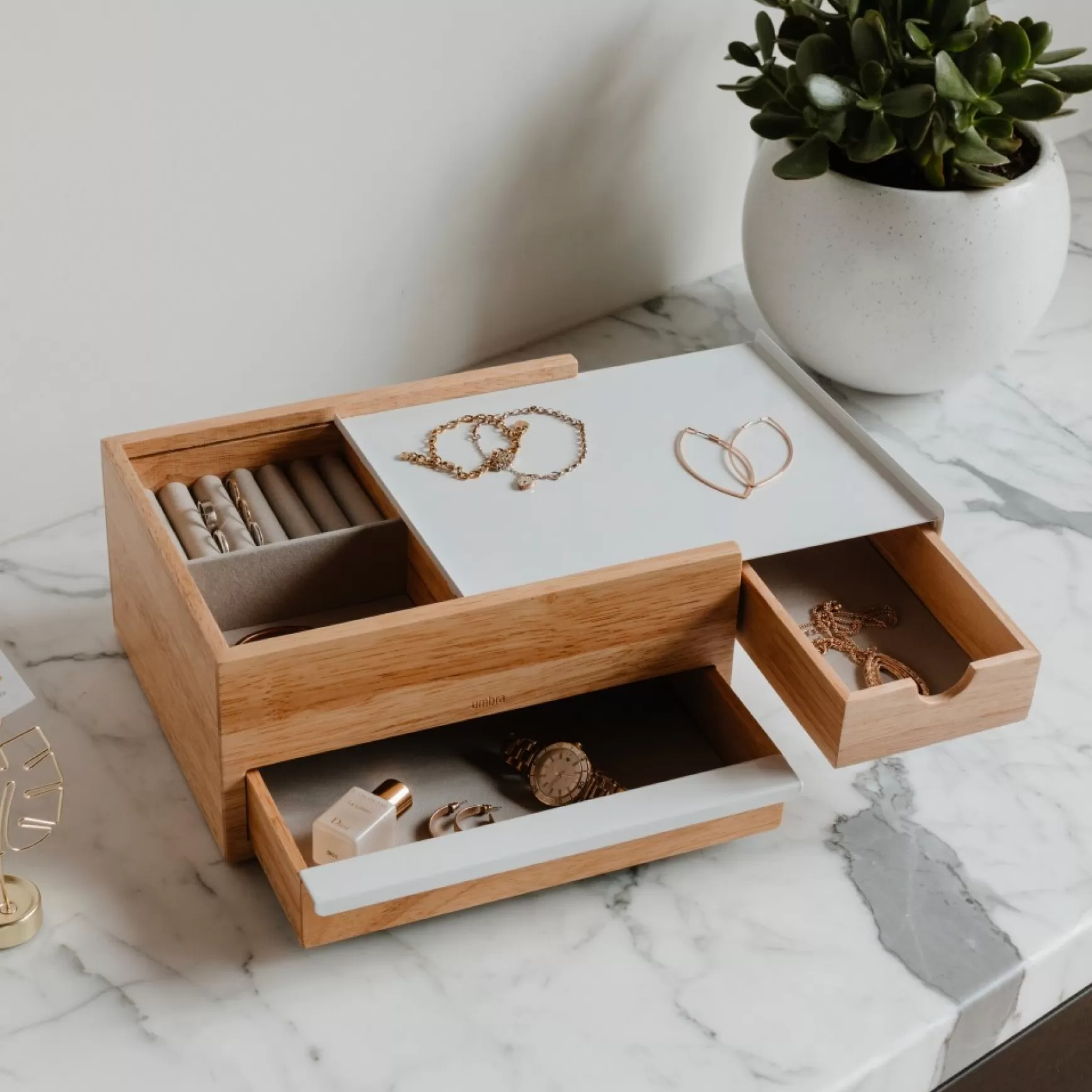 Jewelry Storage*Umbra Large Jewelry Box - Stowit