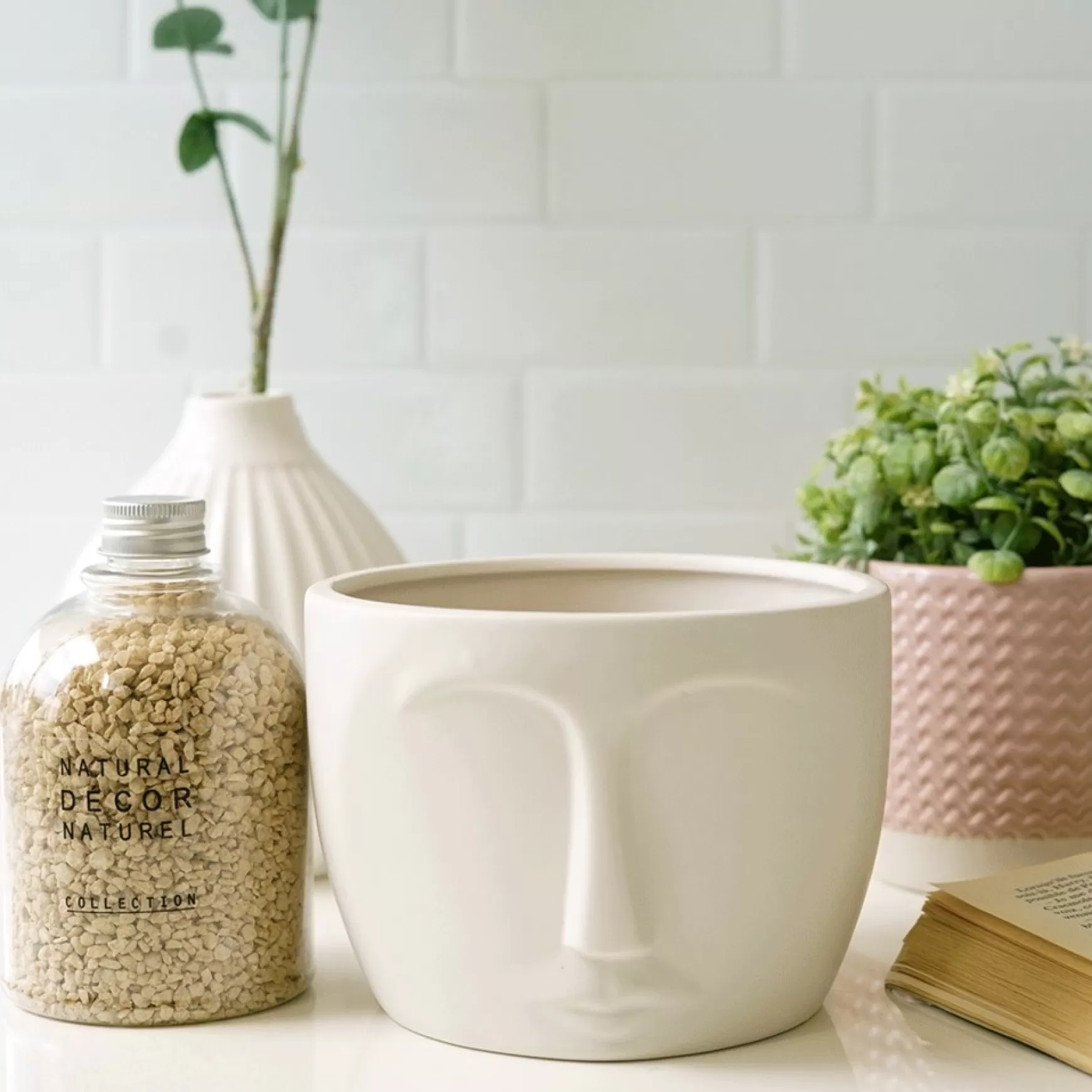 Vases & Pots*CTG Brands Mat White Pot - Face