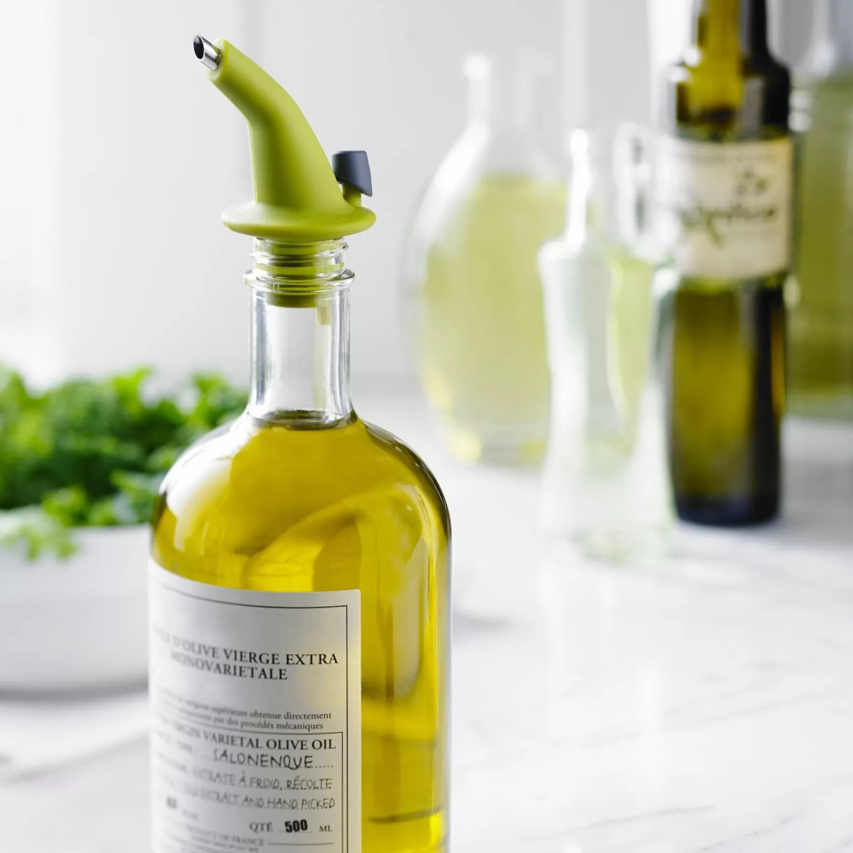 Oils & Vinegars*Trudeau Non-Drip Pouring Spout