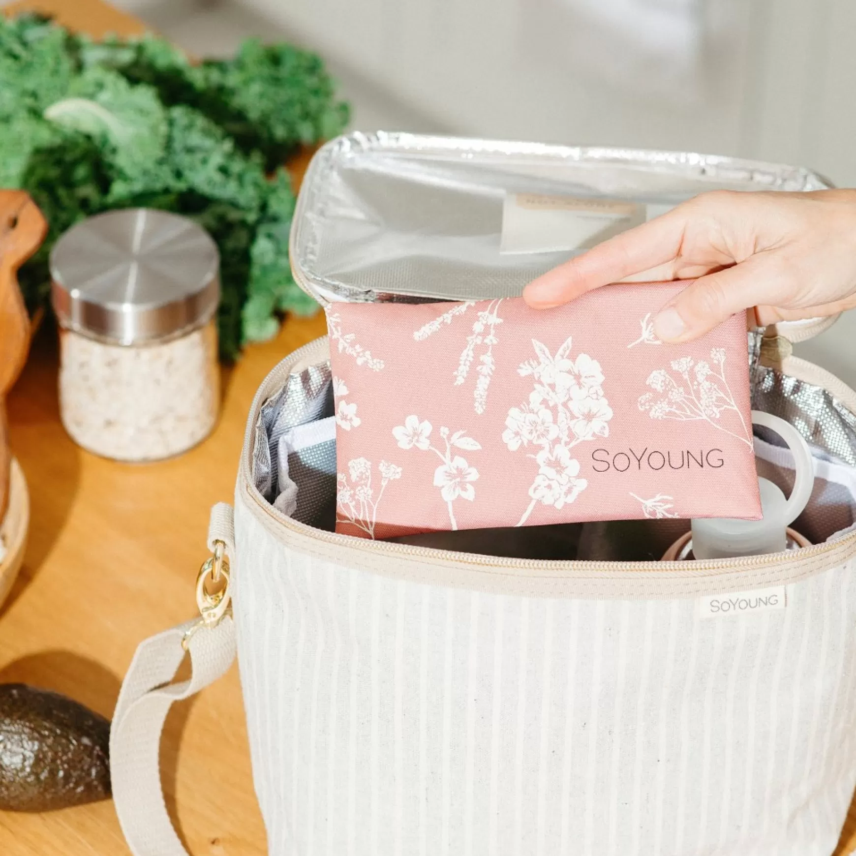 Lunches*So Young Polyester Ice Pack - Field Flowers