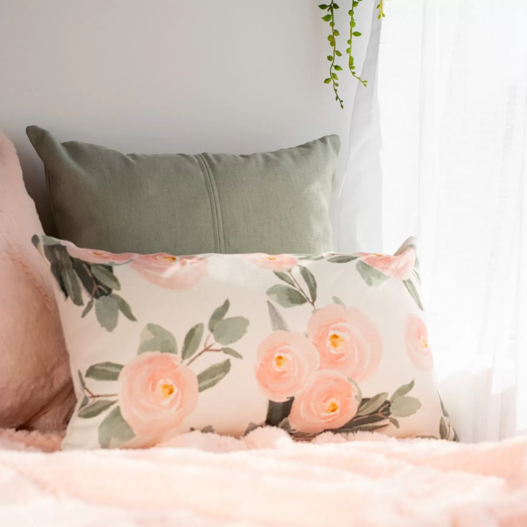 Cushions*Agence K Rectangular Kozy Cushion - Pink Blossom