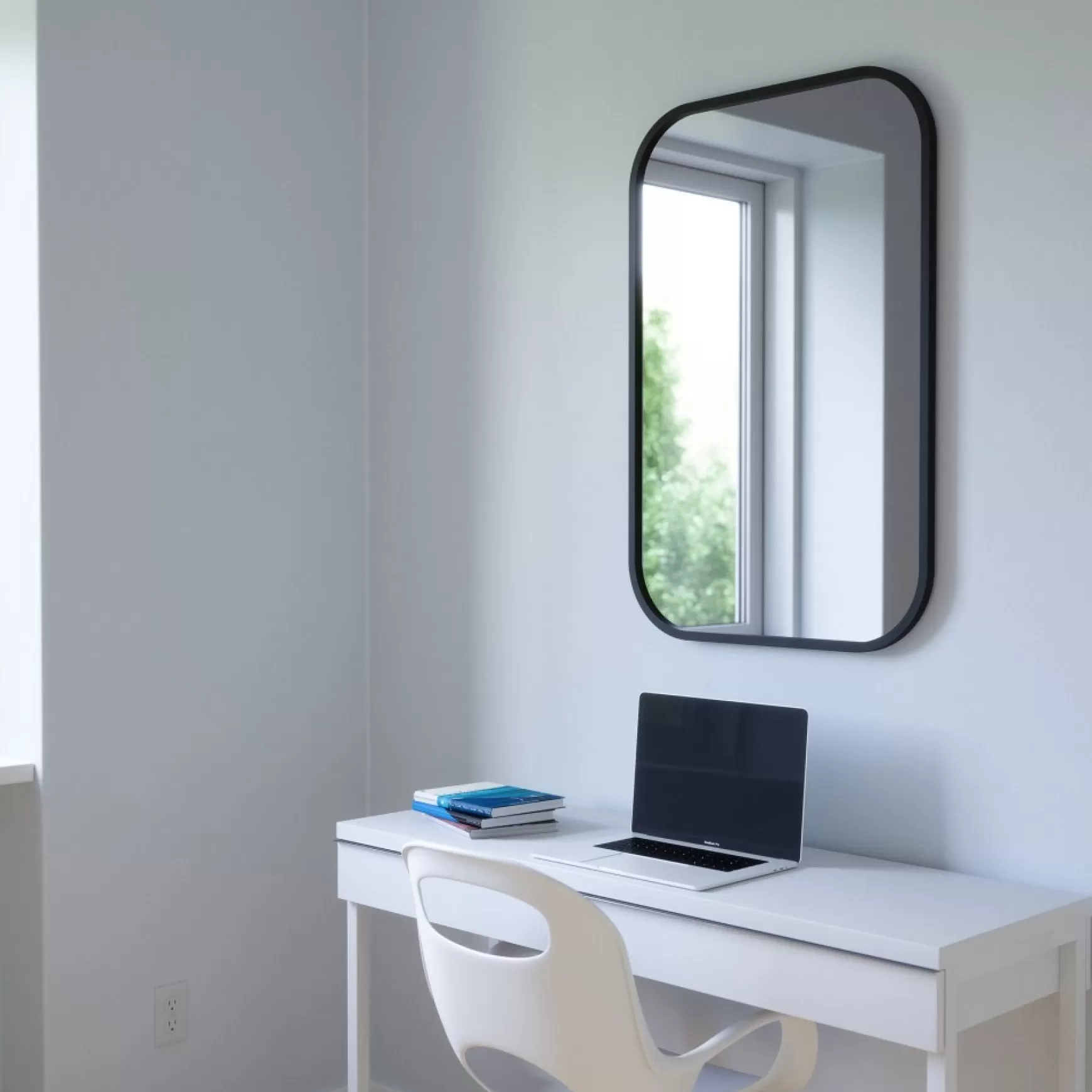 Mirrors*Umbra Rectangular Mirror - Hub