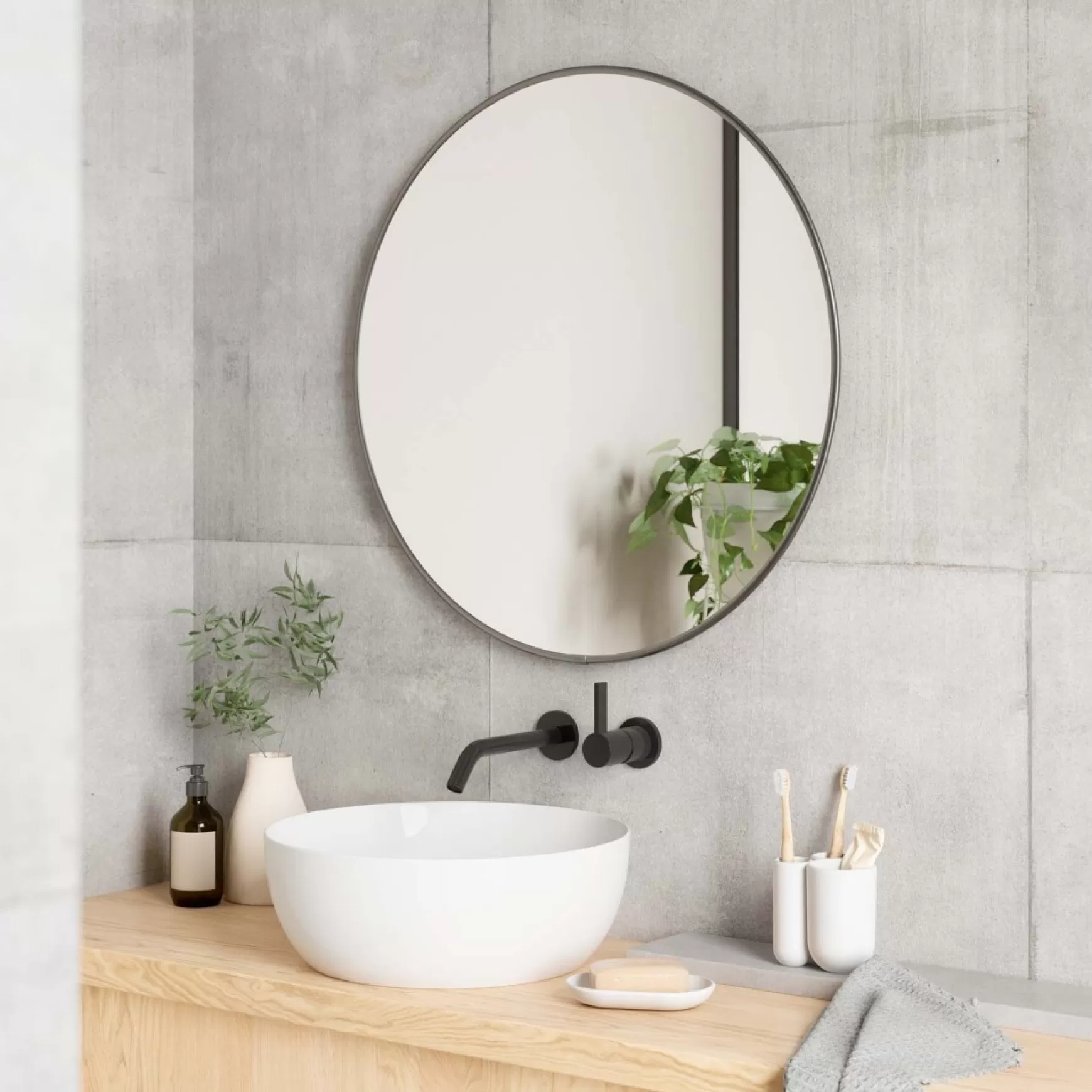 Mirrors*Umbra Round Mirror 24" - Hubba