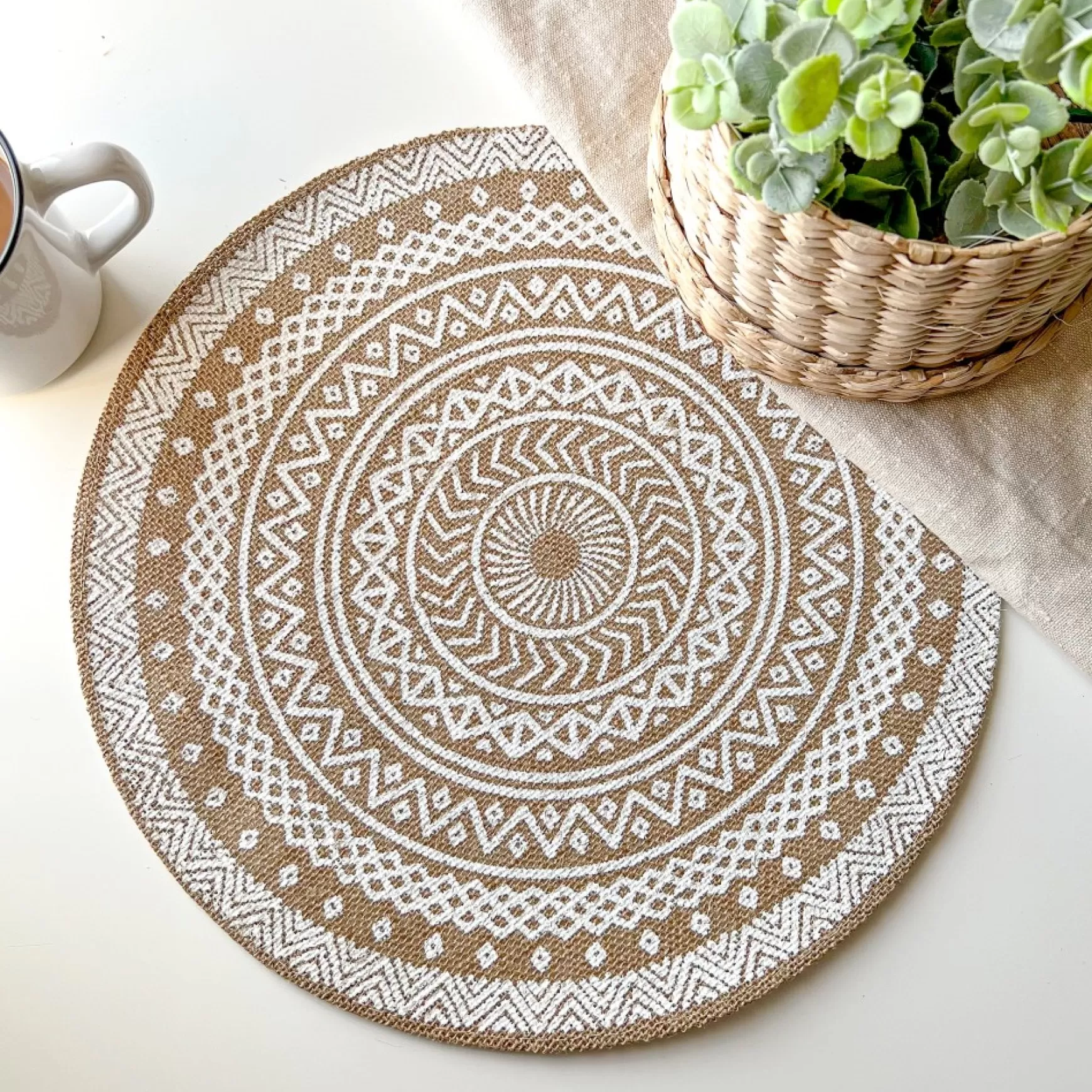 Tablecloths, Placemats & Napkins*Nostalgia Import Round Placemat - Mandala