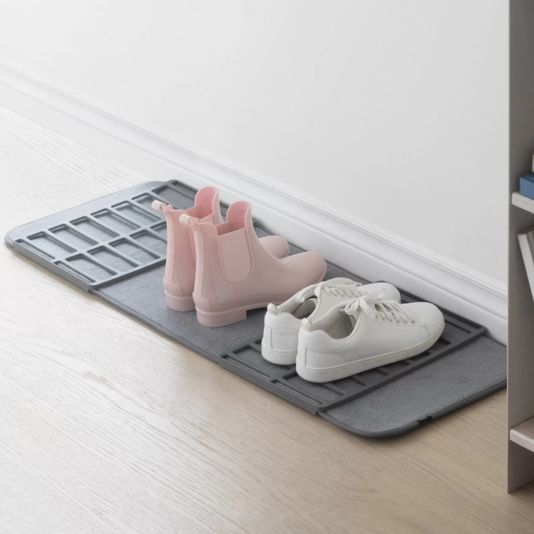Rugs*Umbra Shoe Rack - Shoe Dry