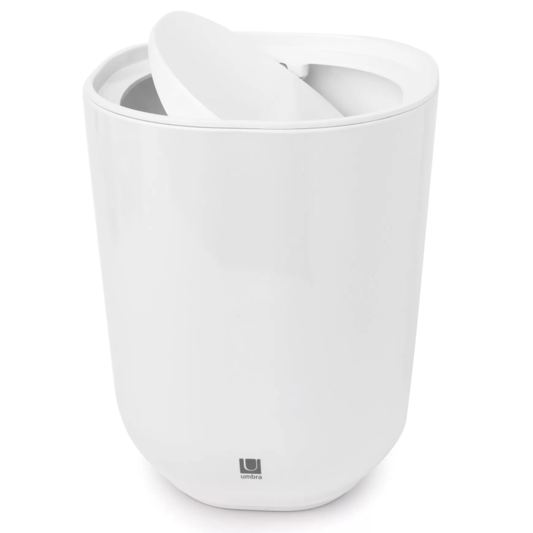 Bathroom*Umbra Trash Can With Lid - Step