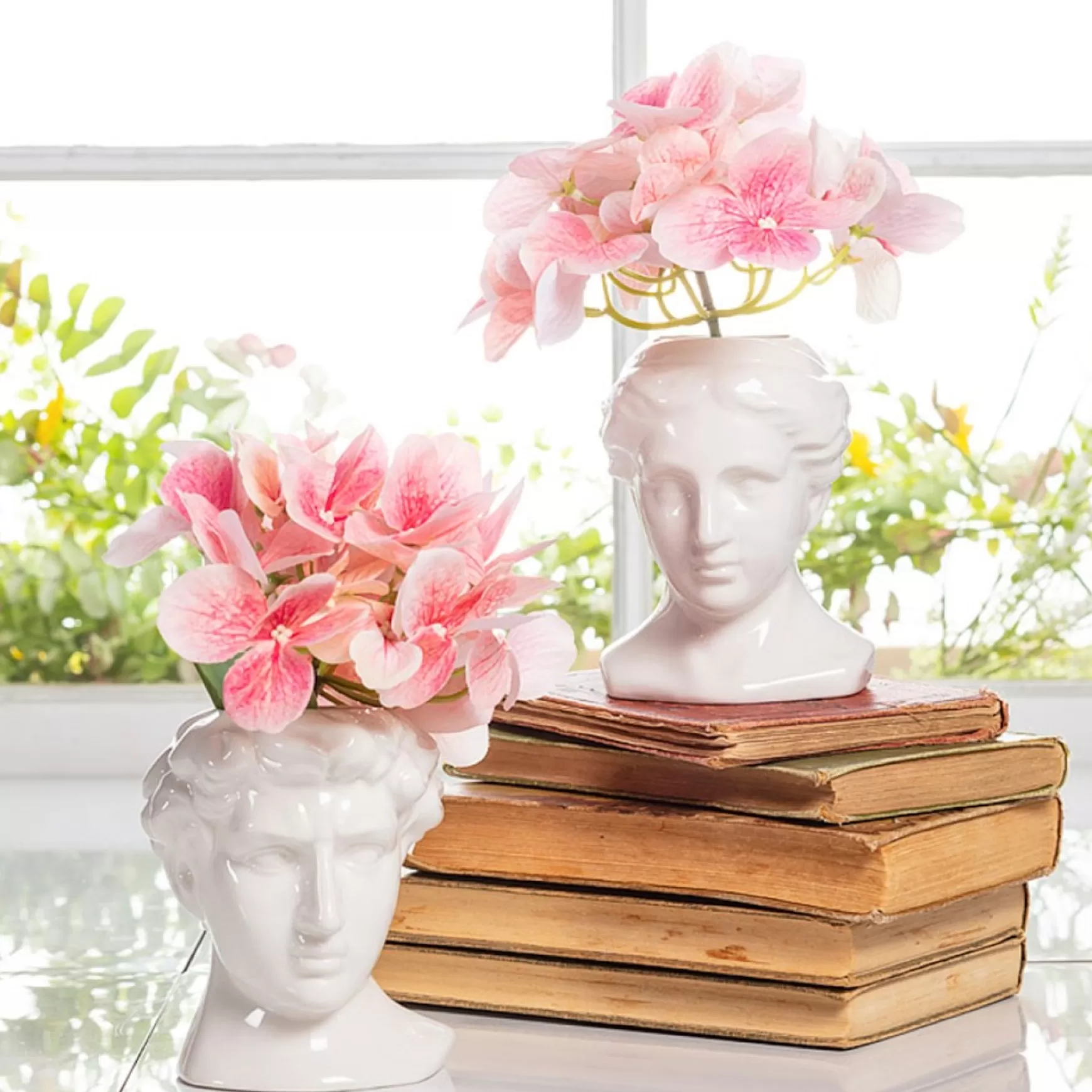 Vases & Pots*Abbott Women's Roman Face Pot - White